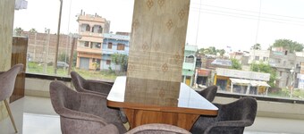 Basotel Hotel Biharsharif