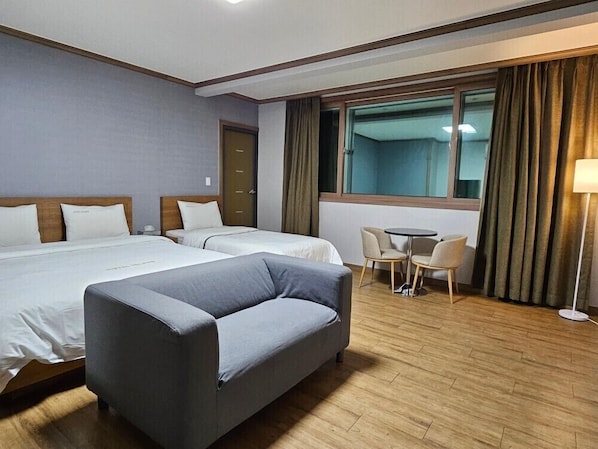 Deluxe Triple Room