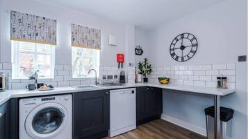 Apartment | Private kitchen