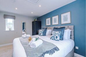 Apartment | Iron/ironing board, free WiFi