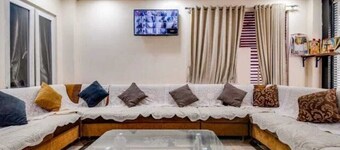HOTELTEJAS INN