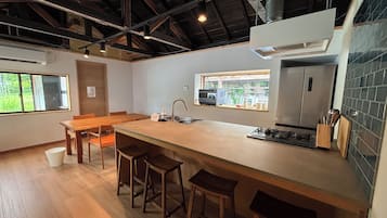 Microwave, oven, stovetop
