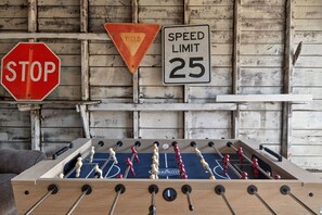 Spielezimmer