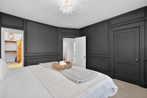 4 dormitorios, escritorio, wifi gratis y ropa de cama