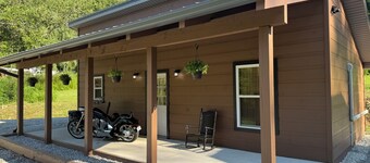 Cozy Dragon's Nest Cabin Retreat