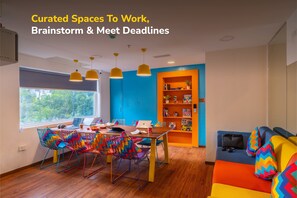 Àrea amb seients del vestíbul