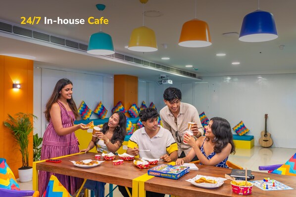 Lobby sitting area - goSTOPS Bengaluru Jayanagar (Bengaluru)