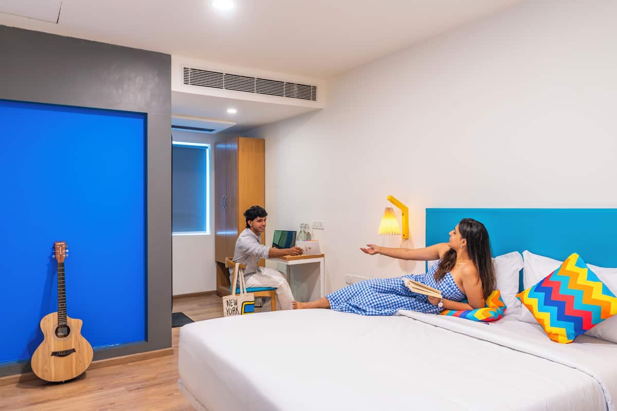 Deluxe Private AC Room with Ensuite Bathroom
