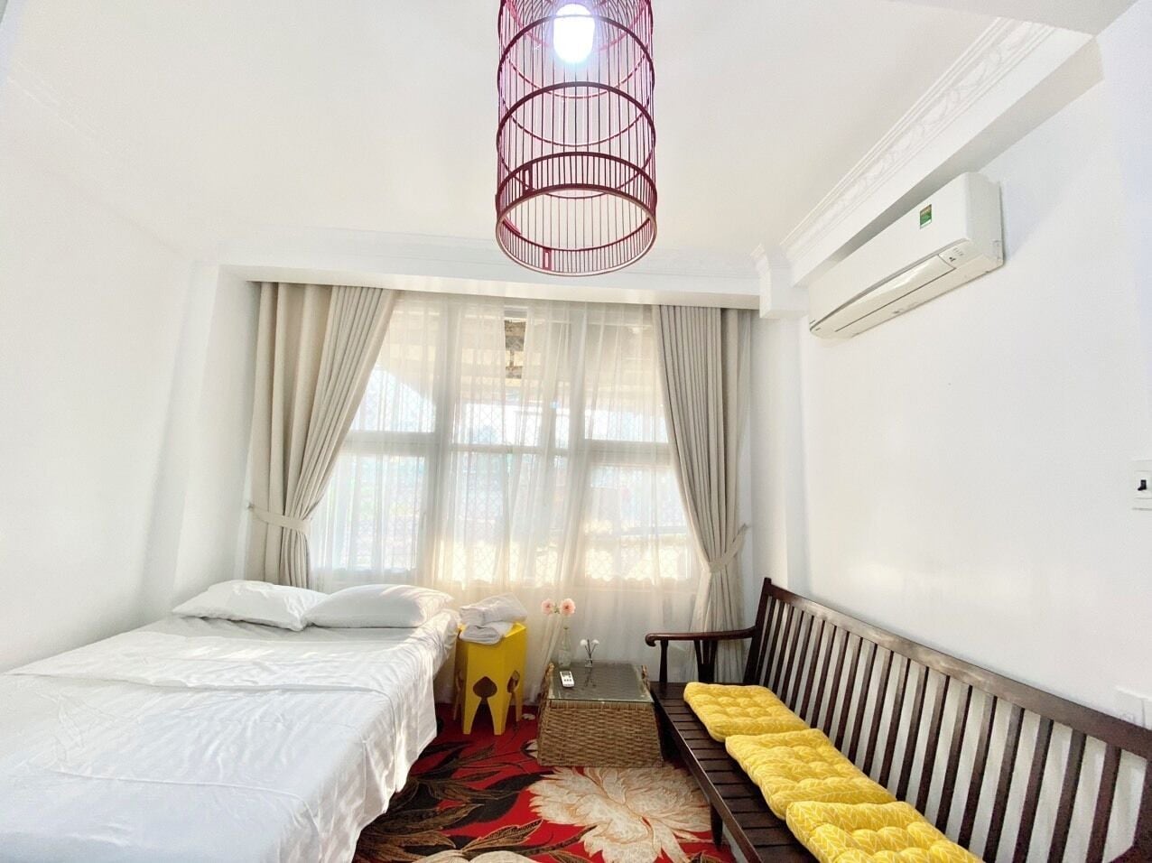 Comfort Room, City View | Desk, laptop workspace, iron/ironing board, free WiFi