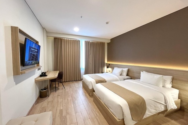 Deluxe Twin Room | Desk, WiFi (free)