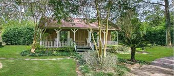 Guesthouse w Lake Access Private Retreat - Historic Highland Rd Home Sweet Home”