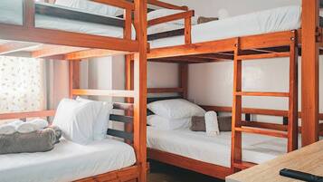 1 bedroom, iron/ironing board, internet, bed sheets