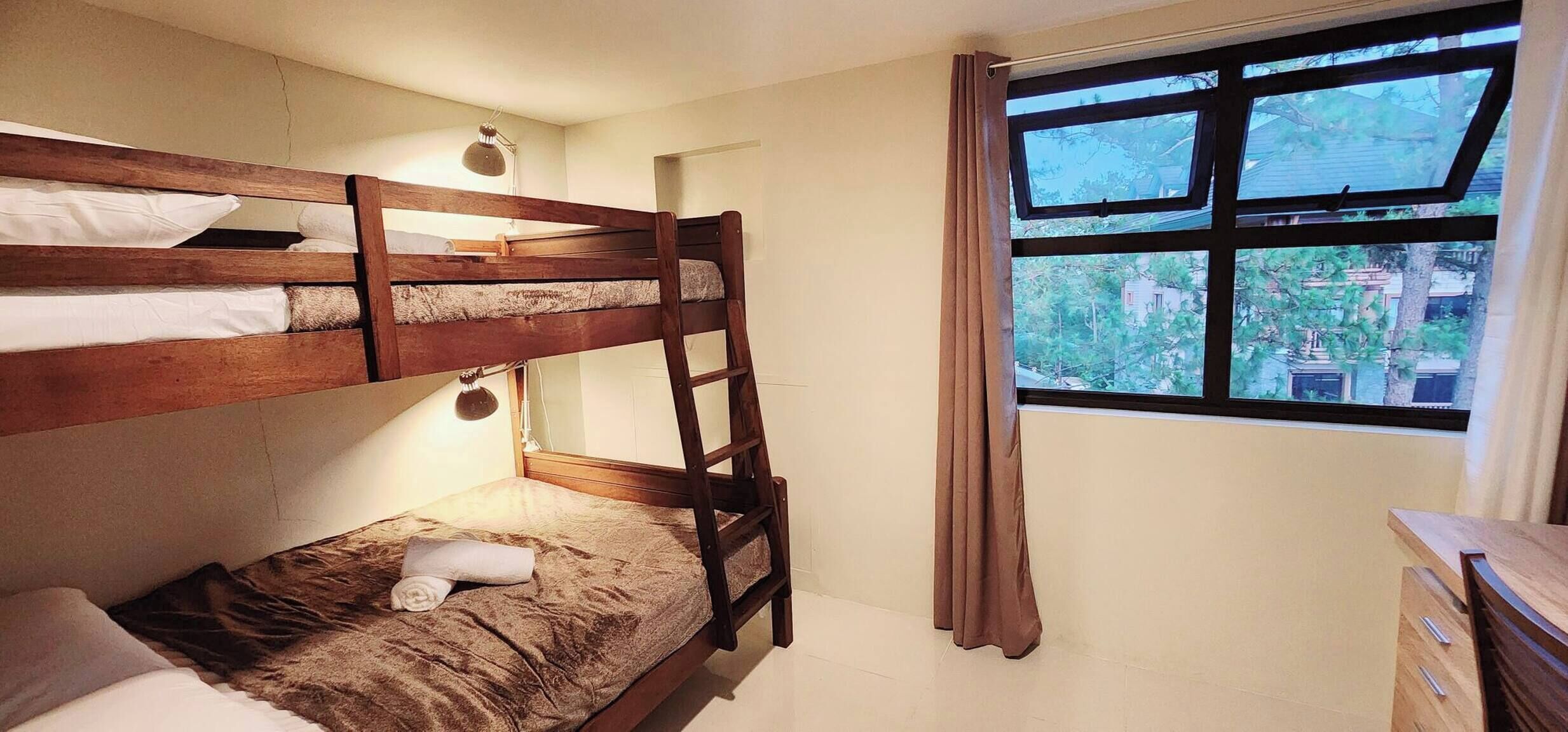 1 bedroom, iron/ironing board, Internet, bed sheets