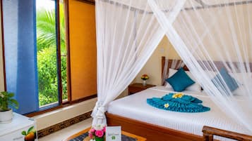Standard Double Room, Balcony, Garden View | Hypo-allergenic bedding, desk, iron/ironing board, free WiFi