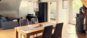 Lovingly converted 90 sqm attic apartment. Experience idyllic Selfkant.