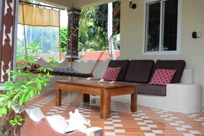 Deluxe Twin Room, Garden View