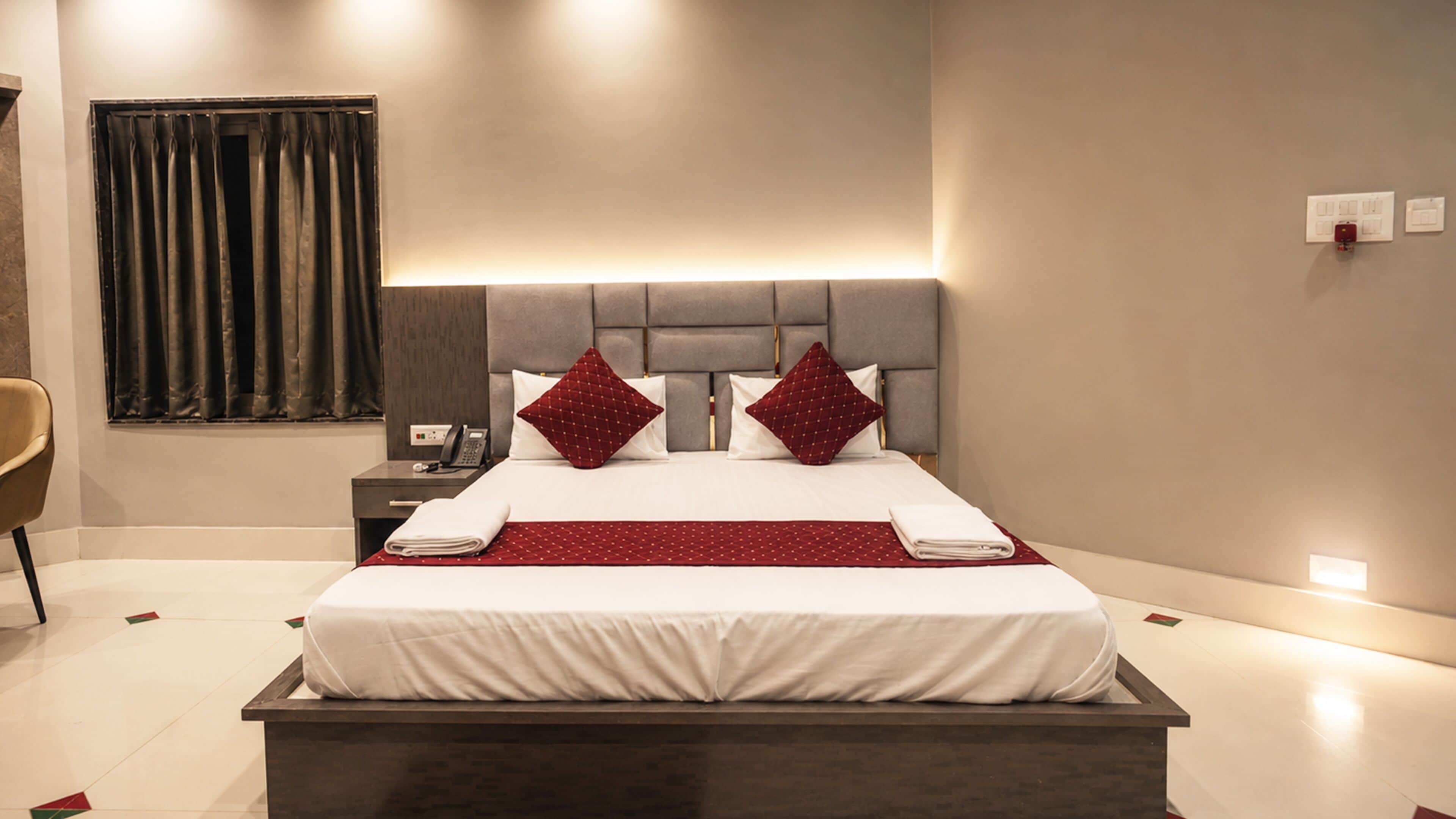 Habitación Premium doble | Ropa de cama de alta calidad, colchones Select Comfort, minibar