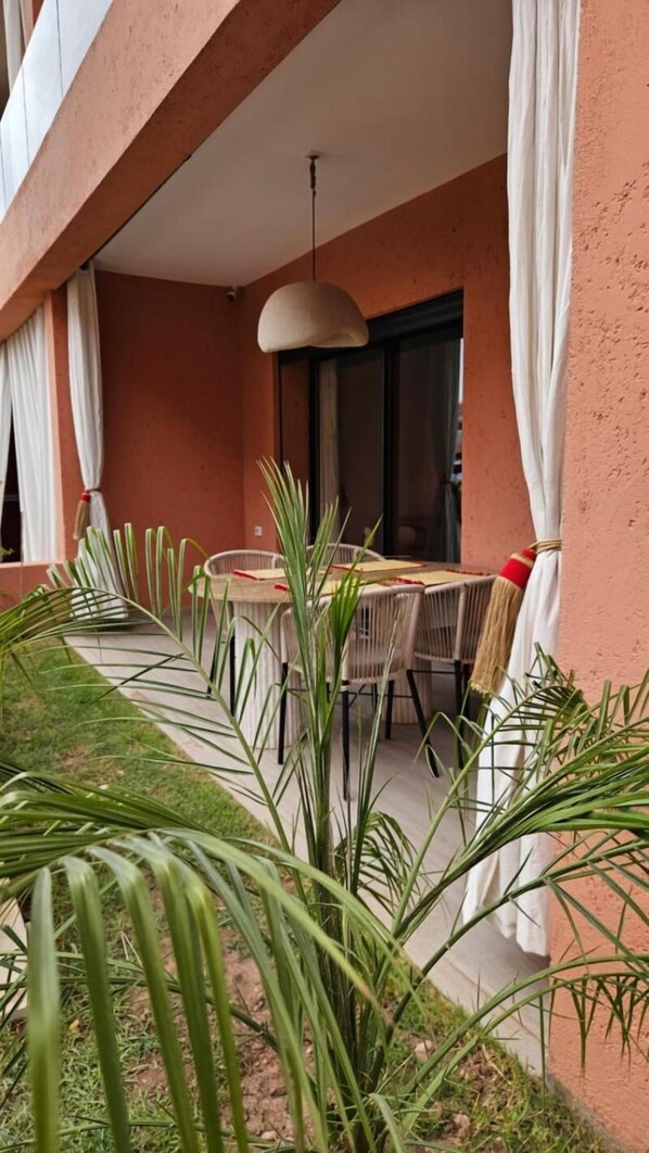 Apartment, 2 Bedrooms, Accessible, Patio | Outdoor dining - Amberdi Noria Apartment Marrakech (Marrakech)