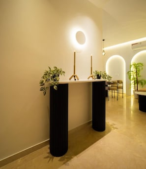 Apartment, 2 Bedrooms, Accessible, Patio | Interior
