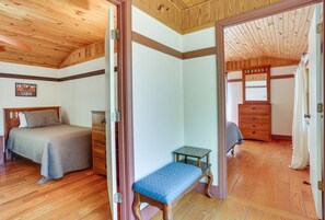 2 bedrooms, free WiFi, bed sheets