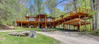 The Lodge At White Oaks Cabins