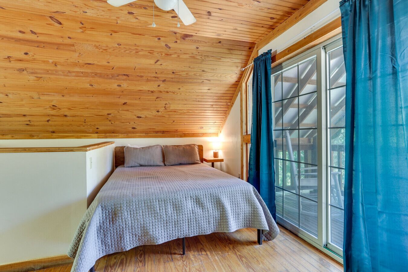 Wi-Fi gratuit, draps fournis