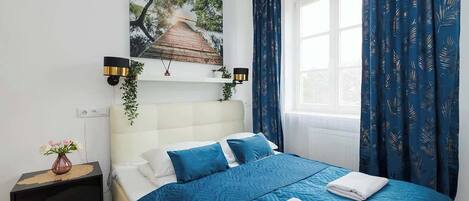 1 bedroom, desk, iron/ironing board, travel cot