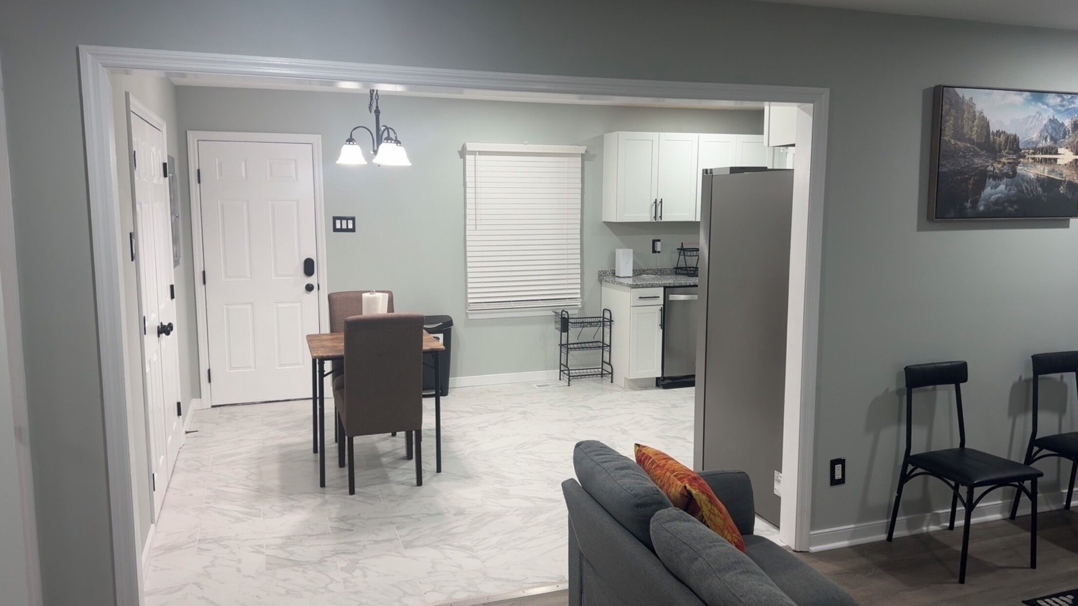 Smart TV, music library