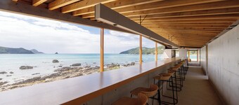 Denpaku The Beachfront MIJORA