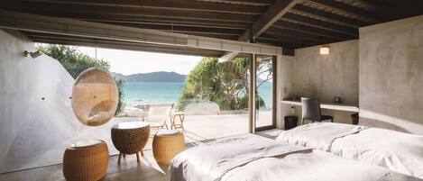 In-room safe, iron/ironing board, free WiFi