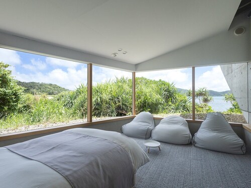 Denpaku The Beachfront MIJORA