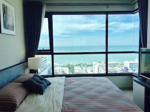 Condo, 2 Bedrooms, Accessible, Smoking | 2 bedrooms