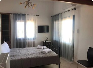 2 Schlafzimmer, Bügeleisen/Bügelbrett, WLAN