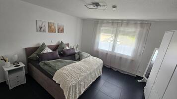 1 Schlafzimmer, Bügeleisen/Bügelbrett, WLAN, Bettwäsche