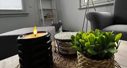 FeWo Elya with Garden – Quiet, Near Wellness & Shopping