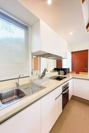 Villa, Balcony | Private kitchen