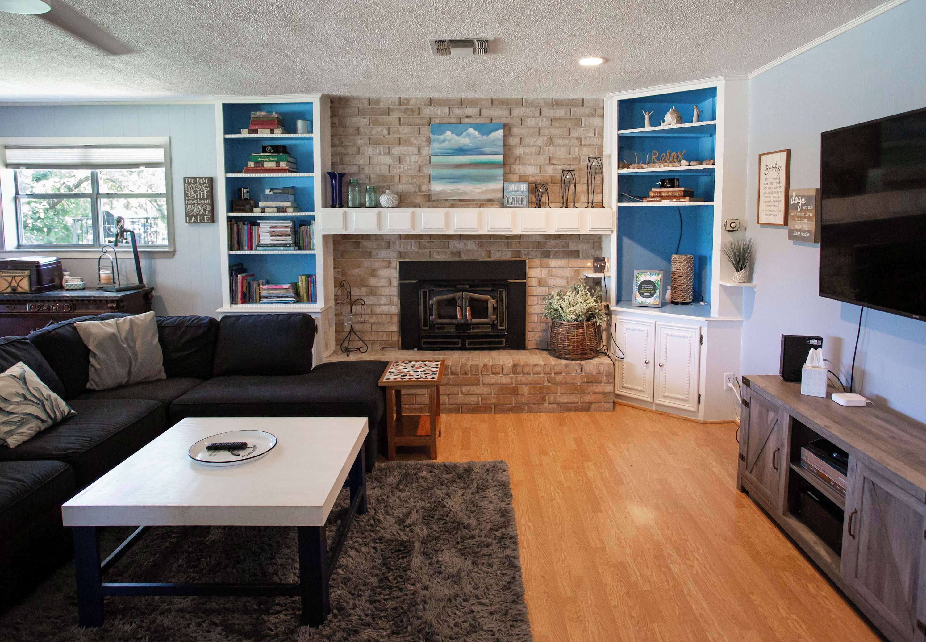 TV, video games, DVD player, offices