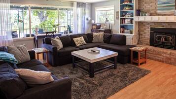 TV, video games, DVD player, offices