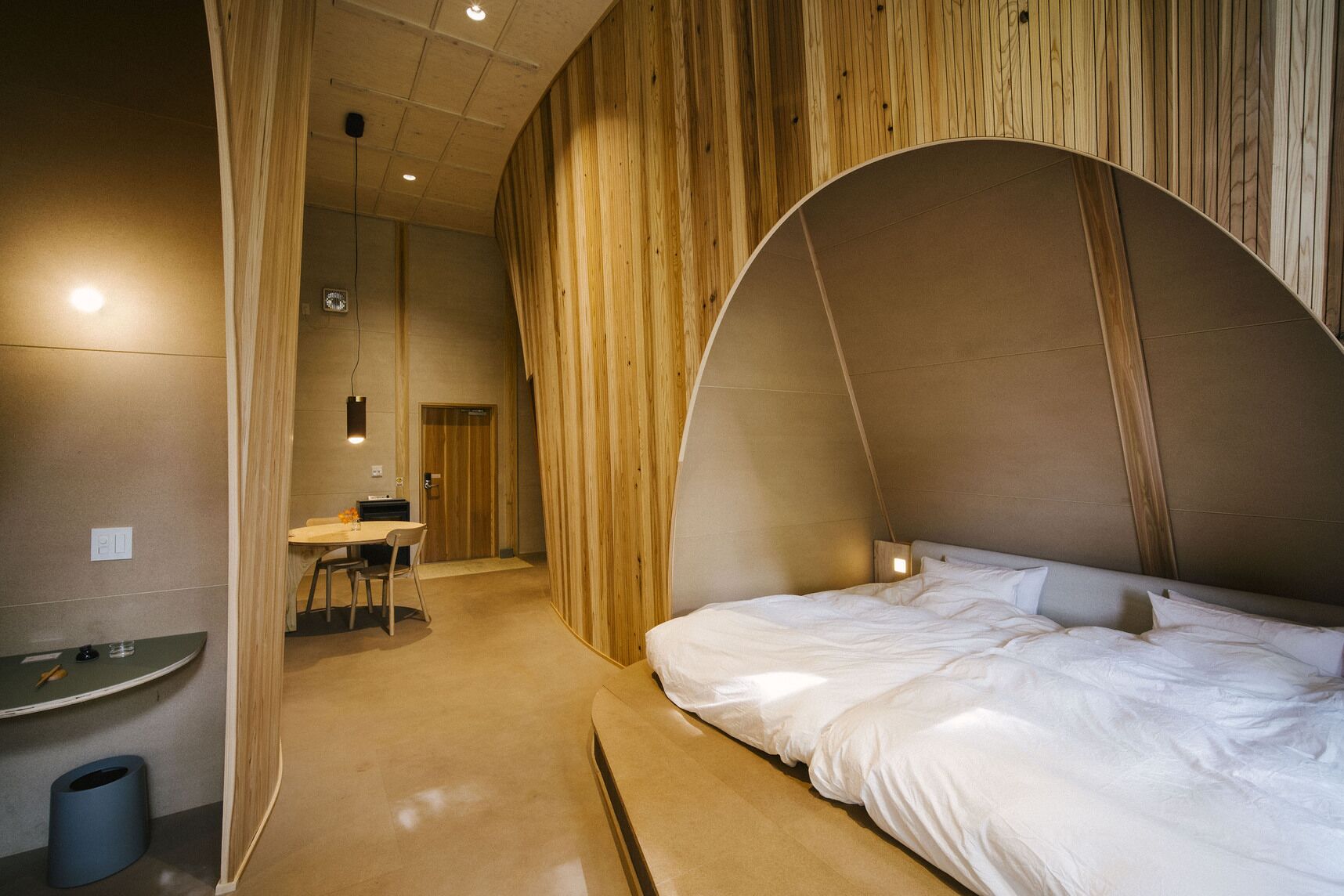 Escriptori i wifi gratuïta 