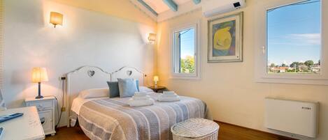 1 chambre, Wi-Fi, draps fournis