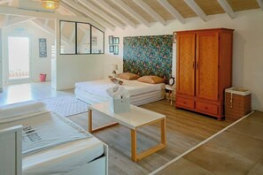 5 chambres, fer et planche à repasser, Wi-Fi, literie fournie