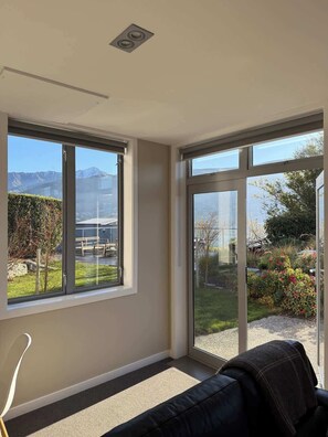 TV - Queenstown Alpine Escape (Kawarau Falls)