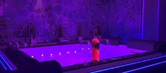 La Suite Genève Gaillard-Jaccuzi