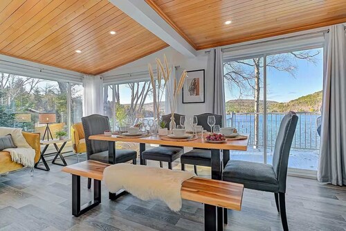 Waterfront with Spa and Lake Access