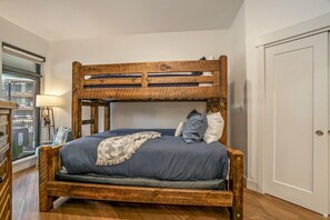 2 Schlafzimmer, Internetzugang, Bettwäsche