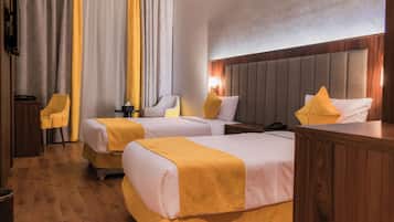 Quarto duplo standard | Wi-Fi de cortesia, roupa de cama