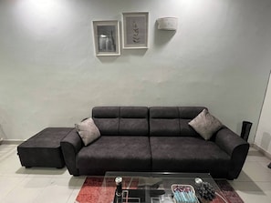 Appartement, 3 chambres, accessible aux personnes à mobilité réduite, vue ville | Restauration