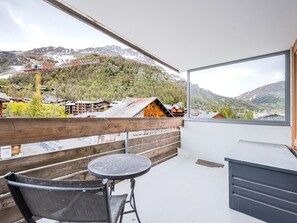 Property grounds - Bright apartment in the center of Val-d'Isère (Val-d'Isère)