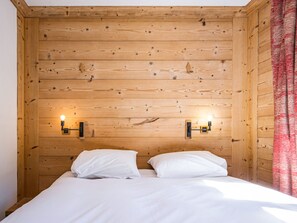 1 chambre, Wi-Fi gratuit, draps fournis