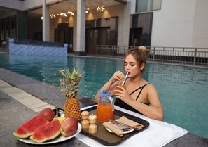 Indoor pool - Palm Green Hotel and Resorts (New Delhi)